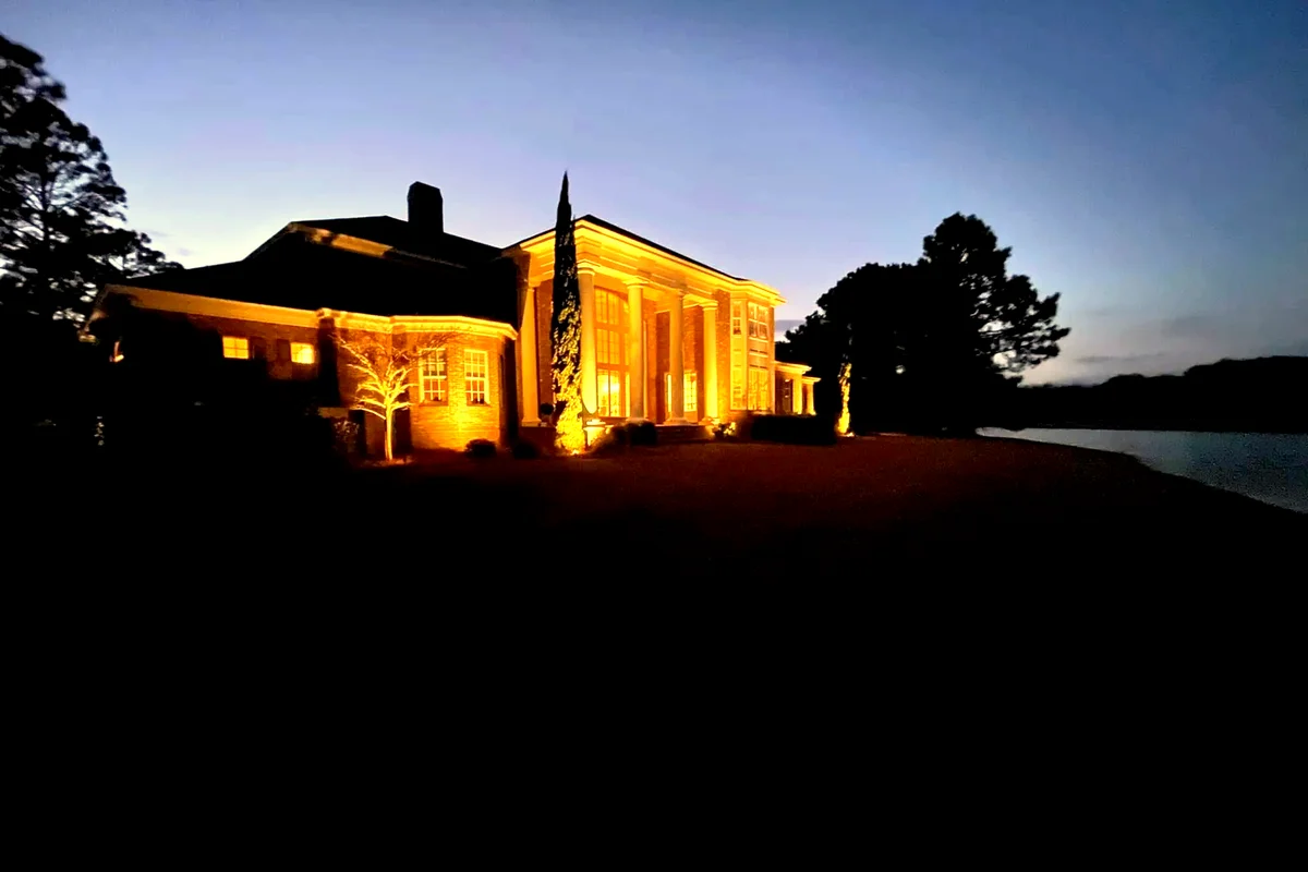 Architectural Uplighting