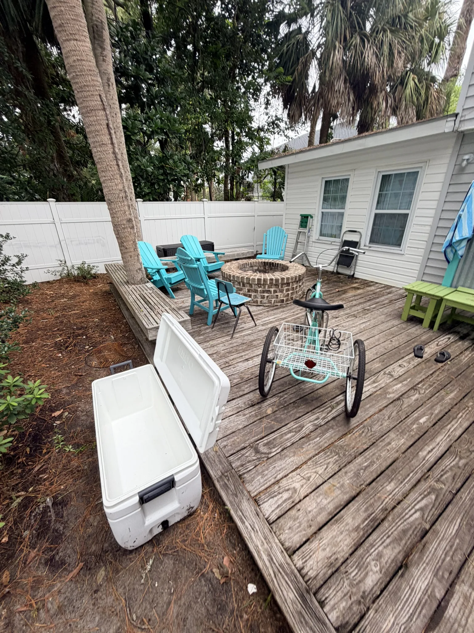 Sellers Residence -- Backyard Deck and Side Path Project photo